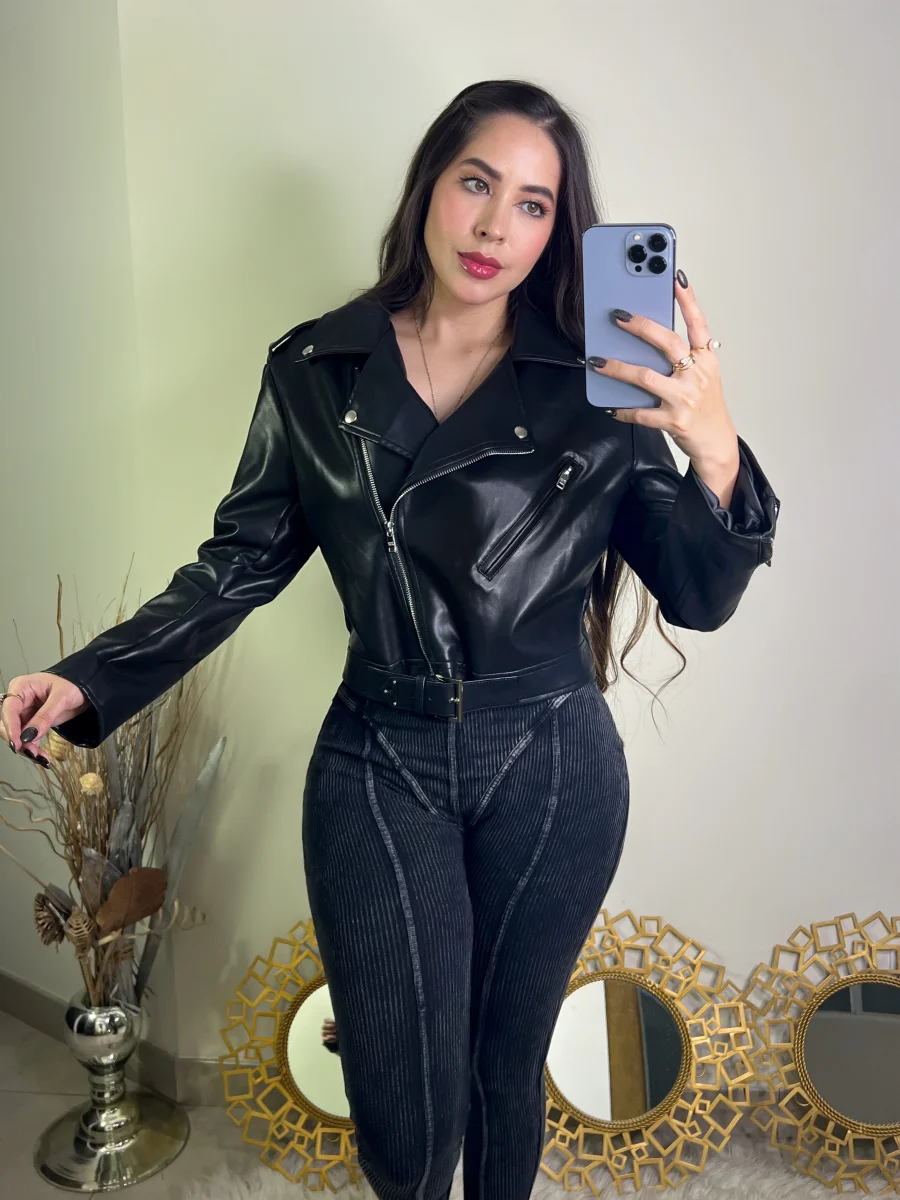 CHAQUETA NEGRA - Imagen 7